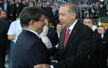 مراجعات العدالة والتنمية في تركيا